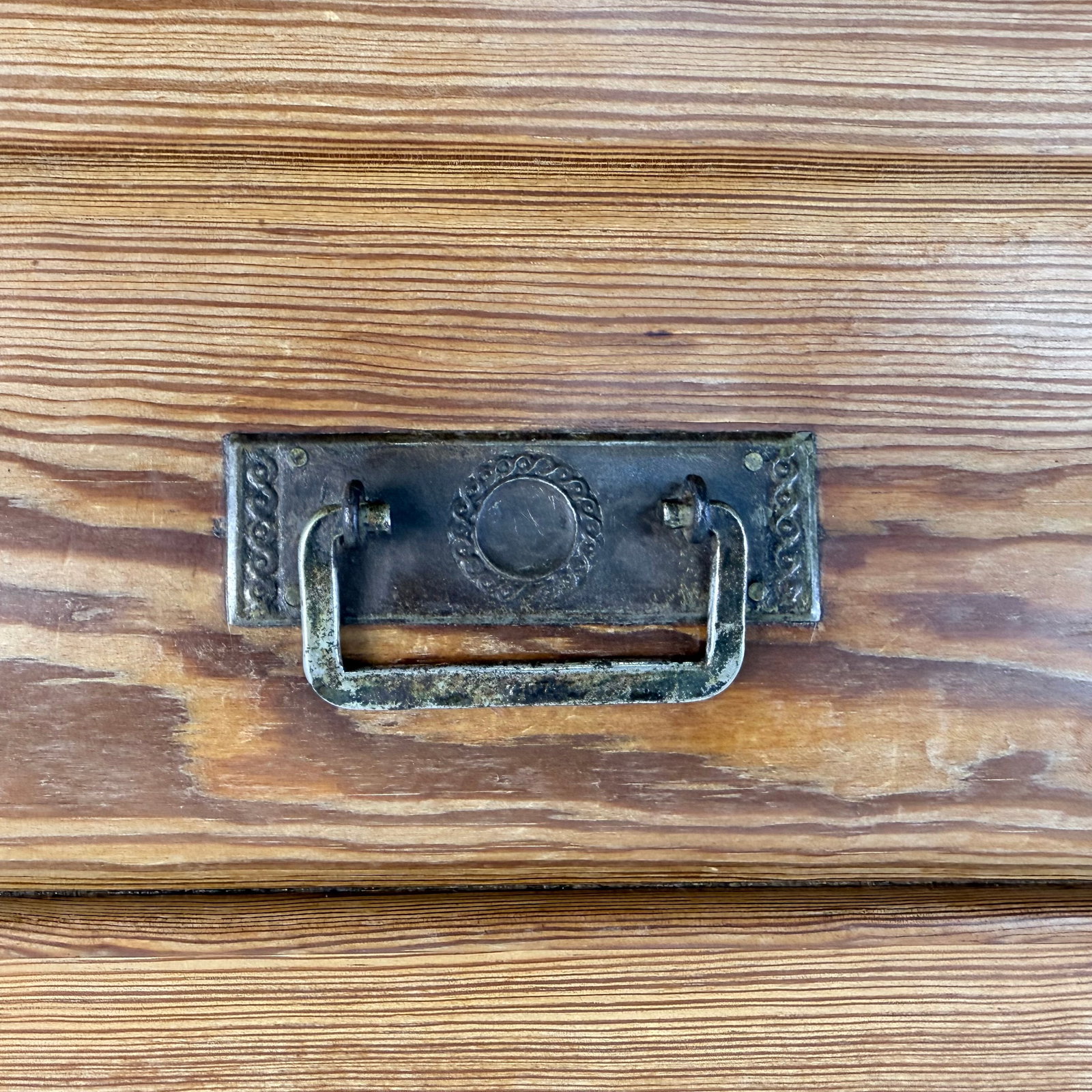 PINE VERTIKO CABINET - 11