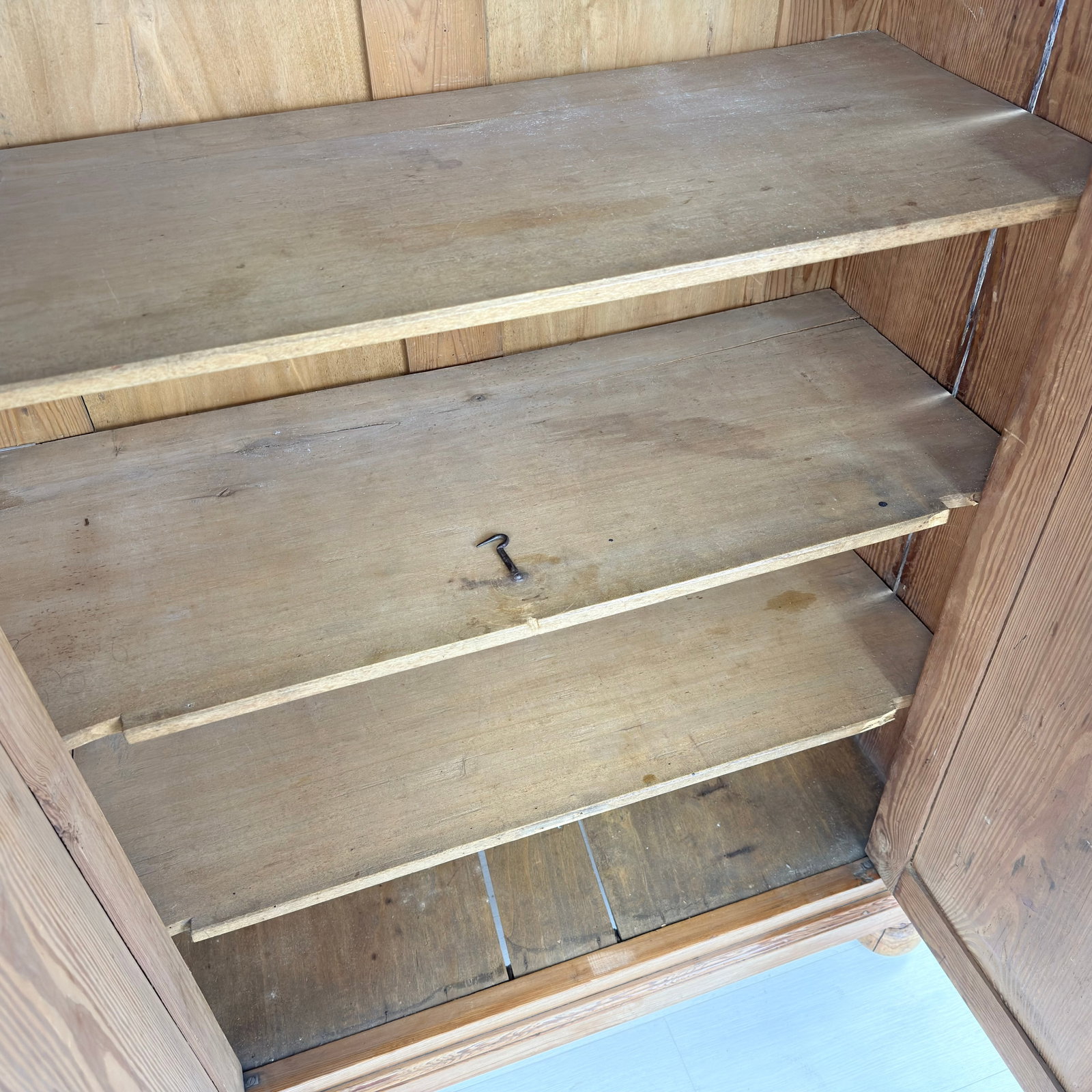 PINE VERTIKO CABINET - 14