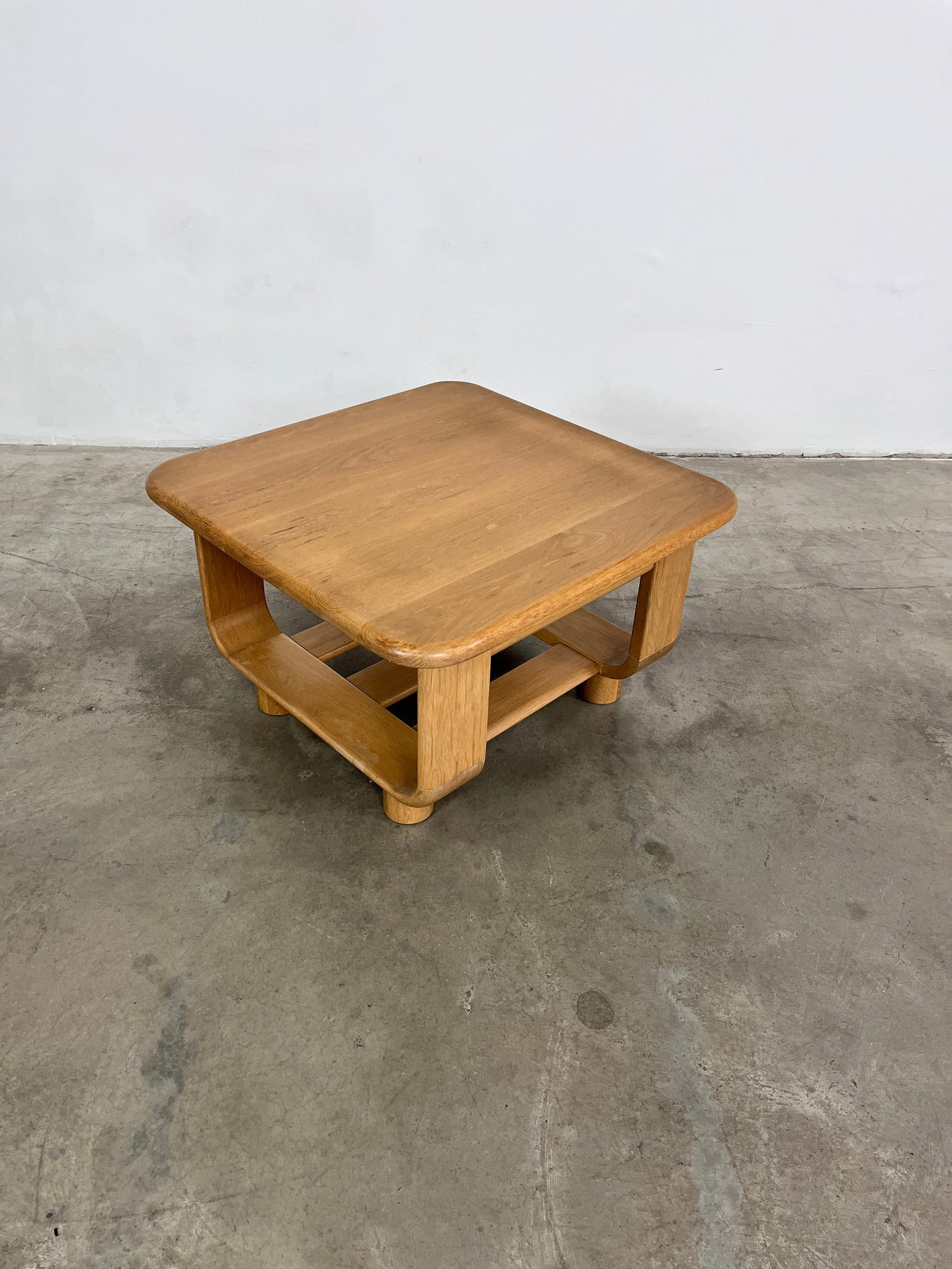 VINTAGE DANISH SIDE TABLE - 2