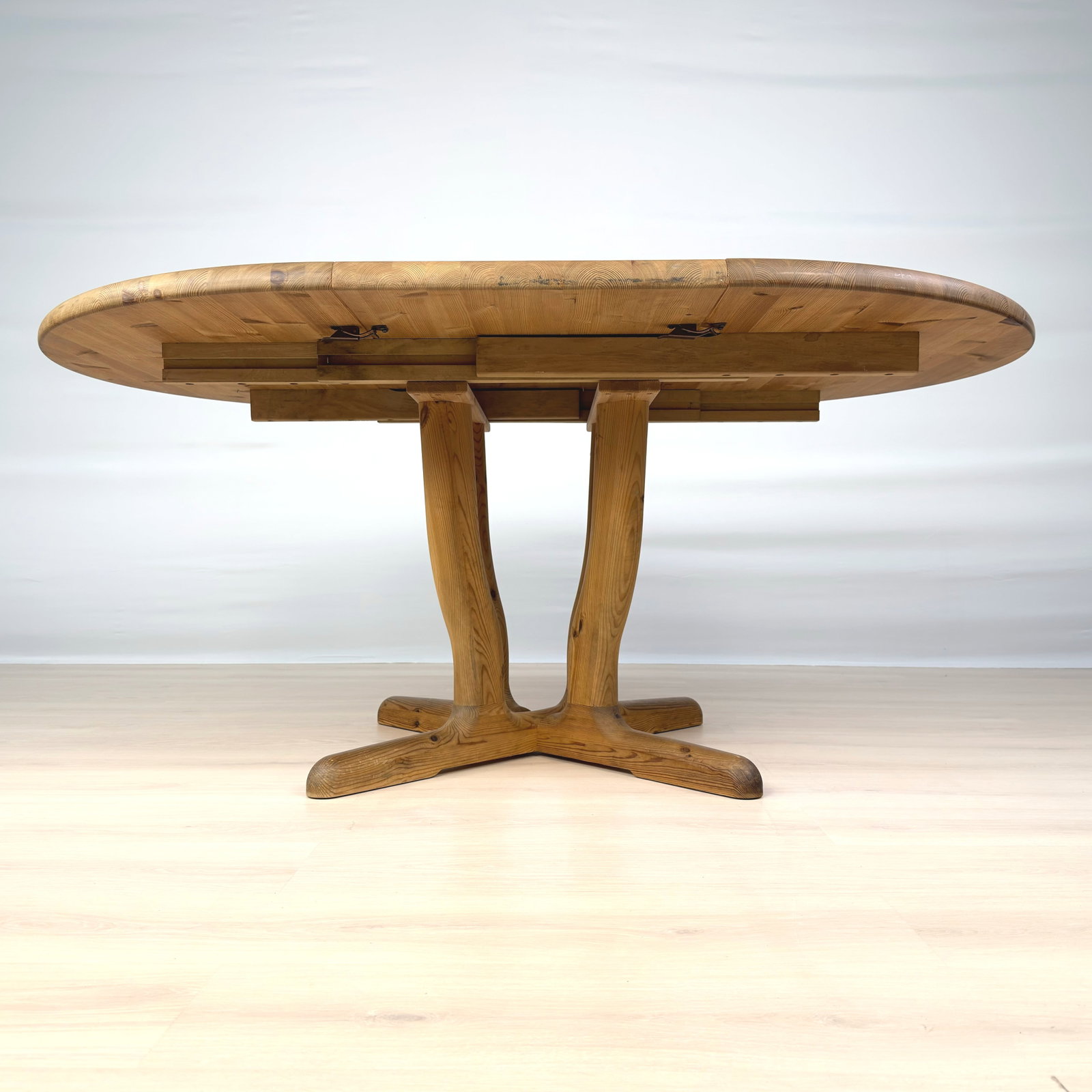 EXTENDABLE DINING TABLE ATTR. TO RAINER DAUMILLER - 6