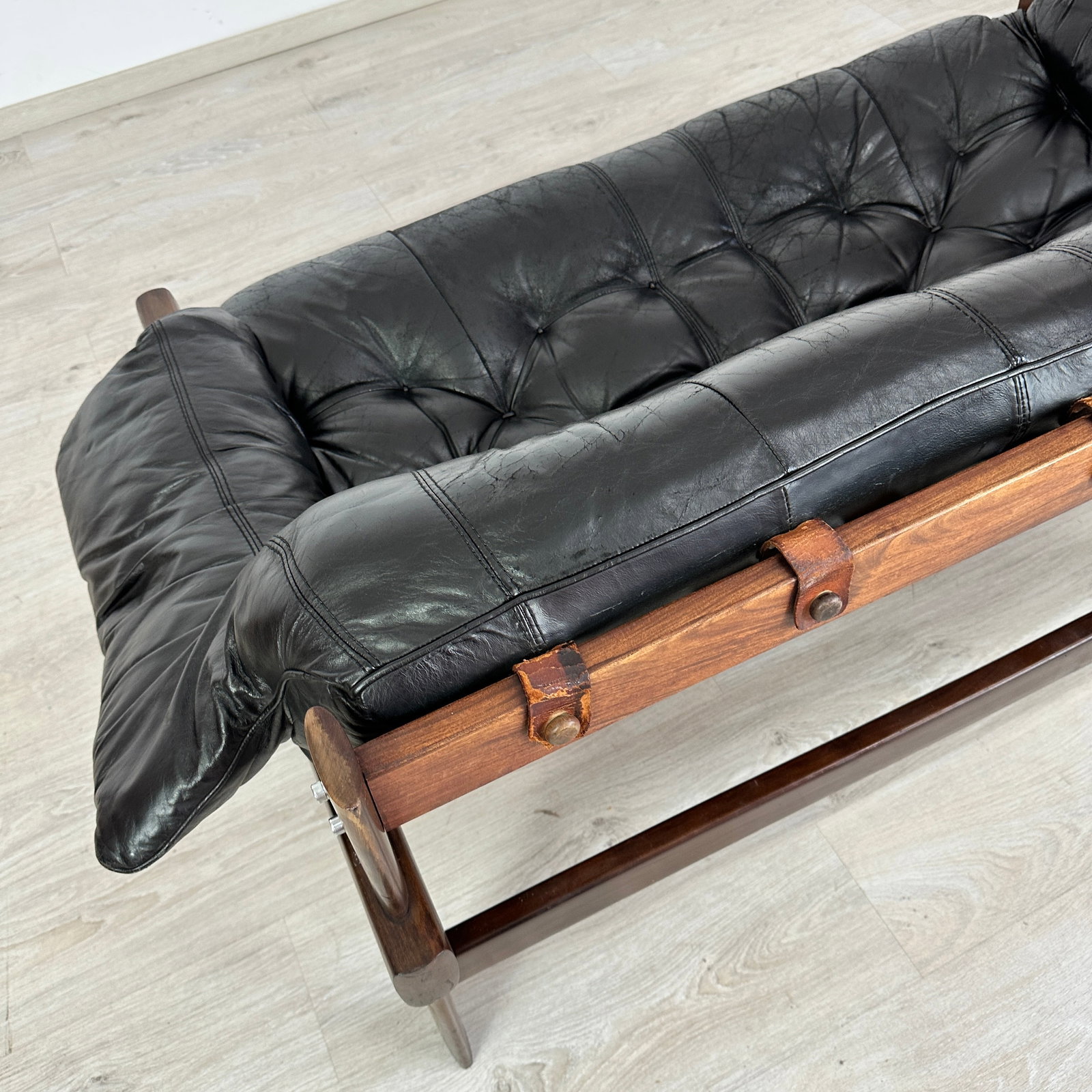PERCIVAL LAFER LEATHER SOFA - 10