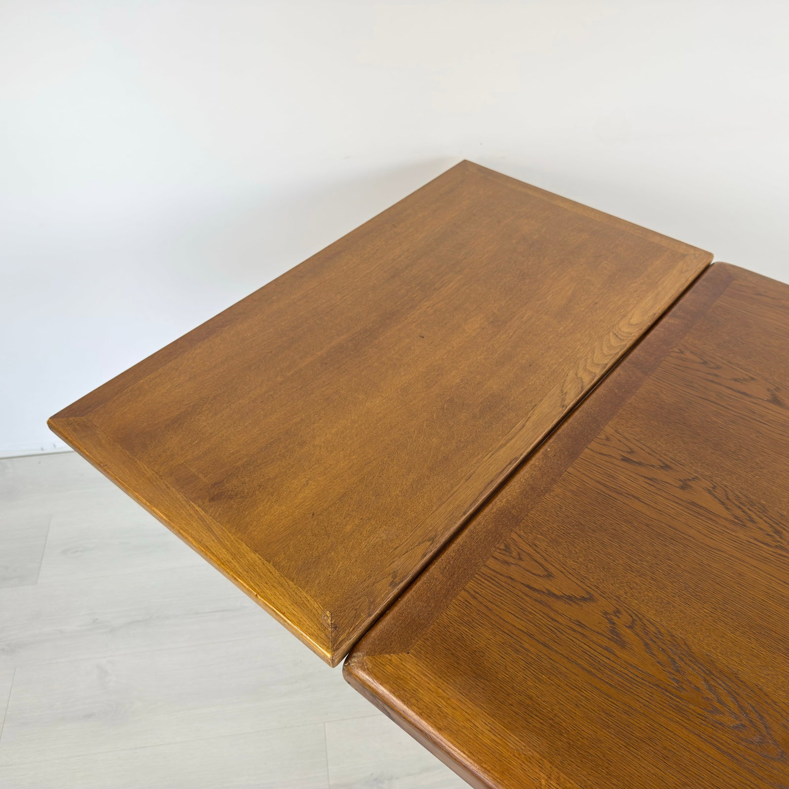BRUTALIST DUTCH EXTENDABLE DINING TABLE - 10