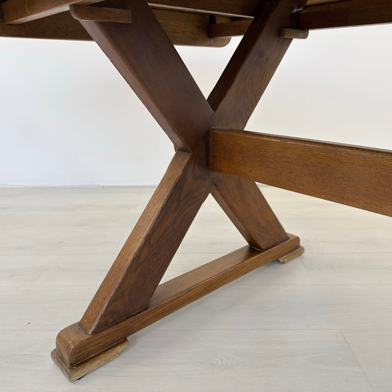 BRUTALIST DUTCH EXTENDABLE DINING TABLE - 12