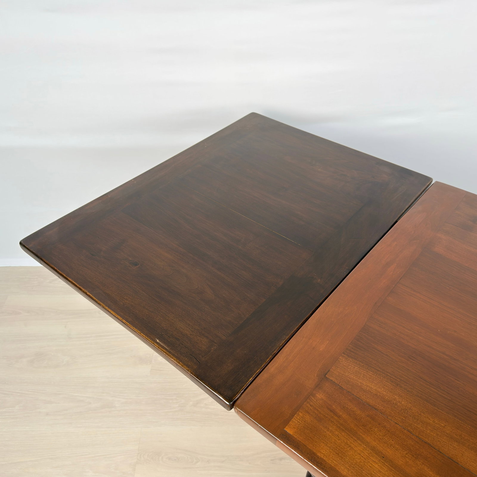 FARMHOUSE EXTENDABLE DINING TABLE - 10