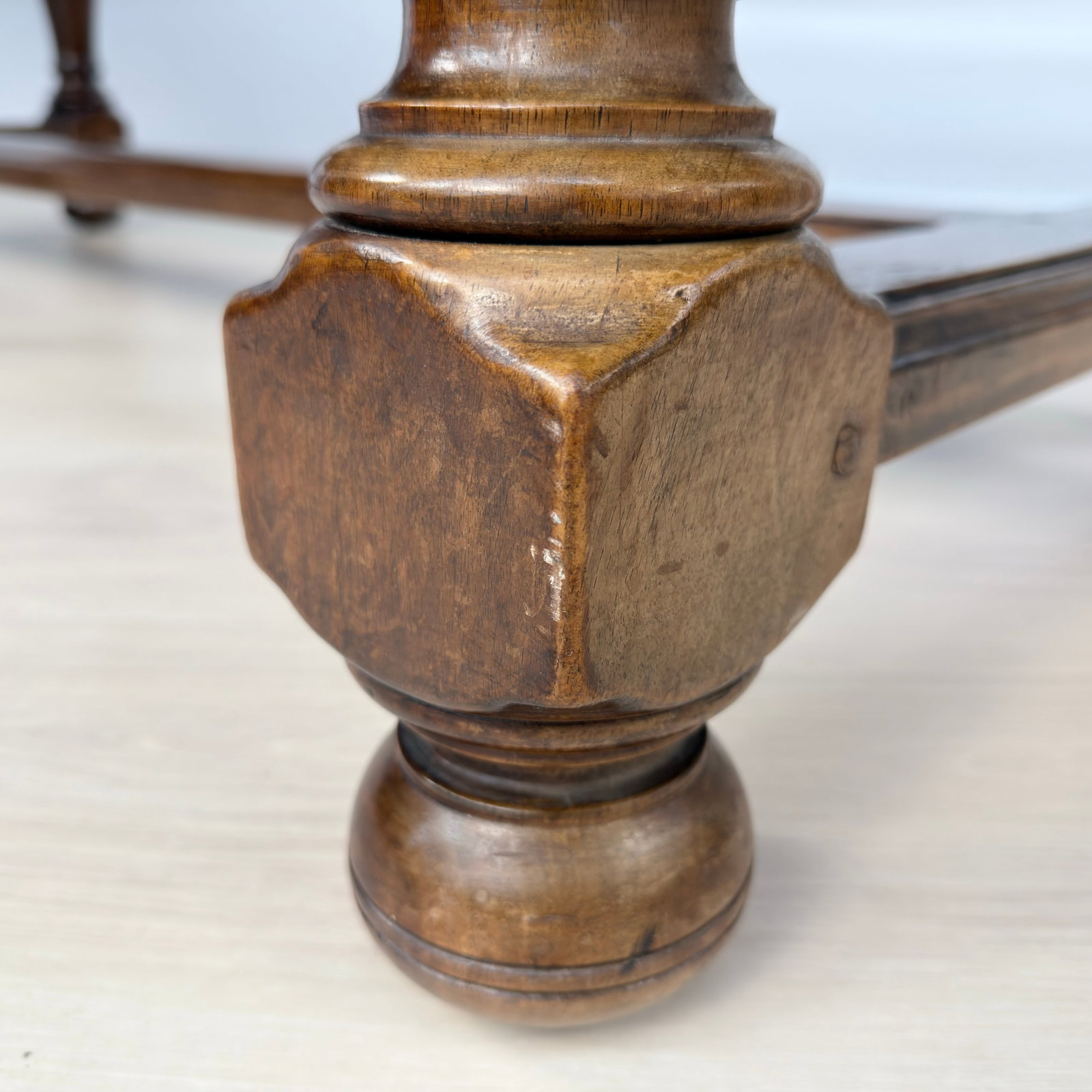 FARMHOUSE EXTENDABLE DINING TABLE - 12