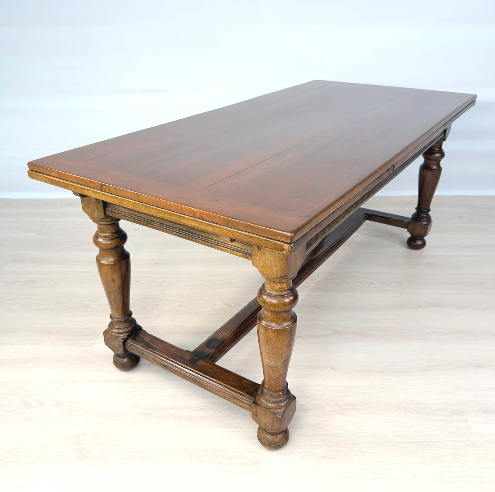 FARMHOUSE EXTENDABLE DINING TABLE (1 of 14)