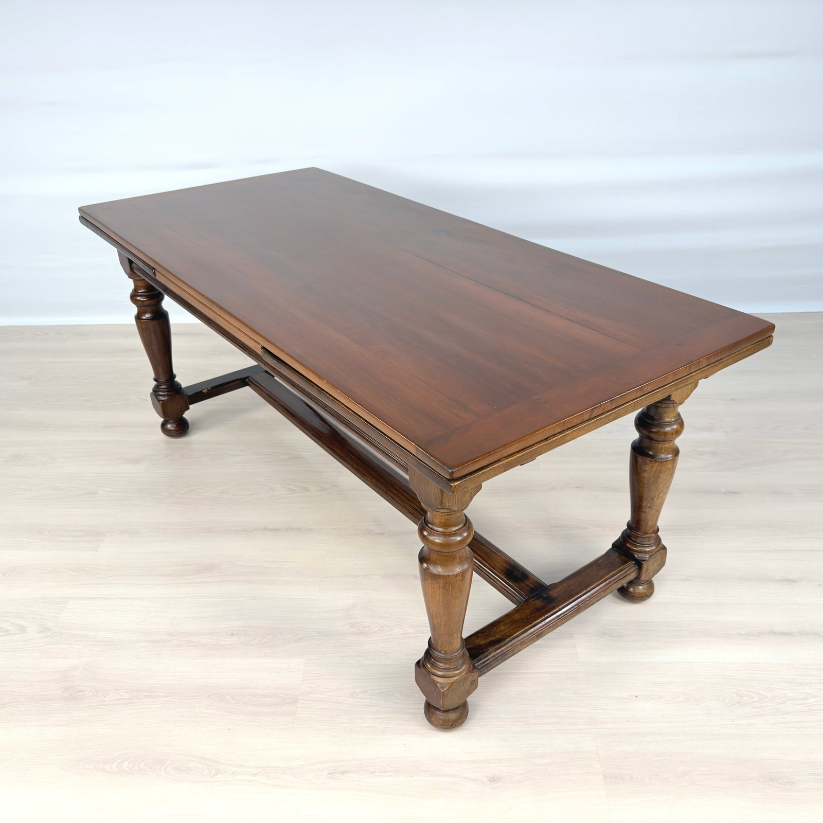 FARMHOUSE EXTENDABLE DINING TABLE - 4