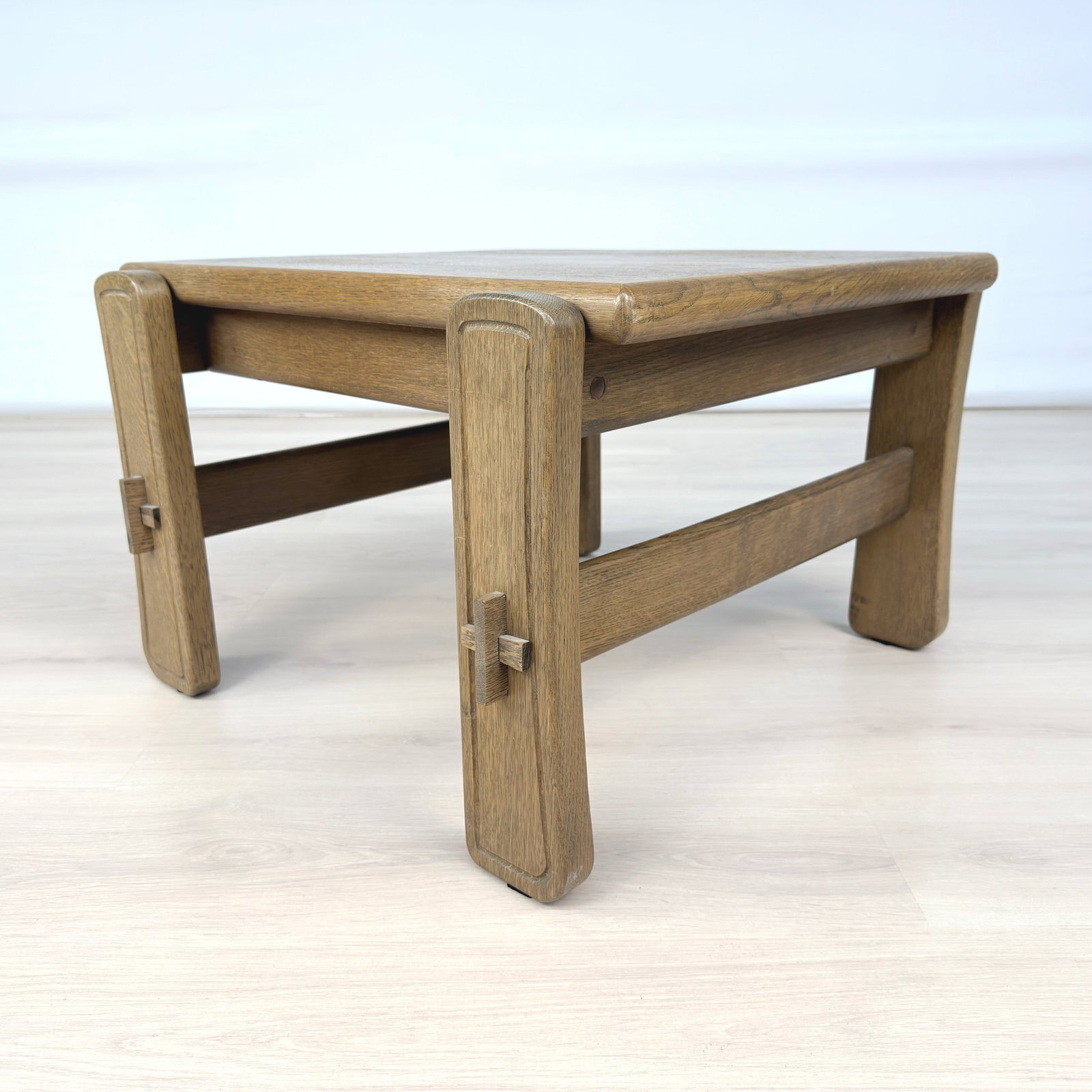 BRUTALIST COFFEE TABLE, 1980s - 2