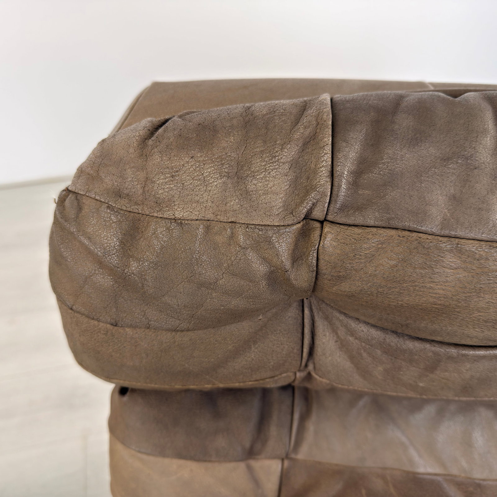 VINTAGE PATCHWORK LEATHER MODULAR SOFA, 1970s - 13
