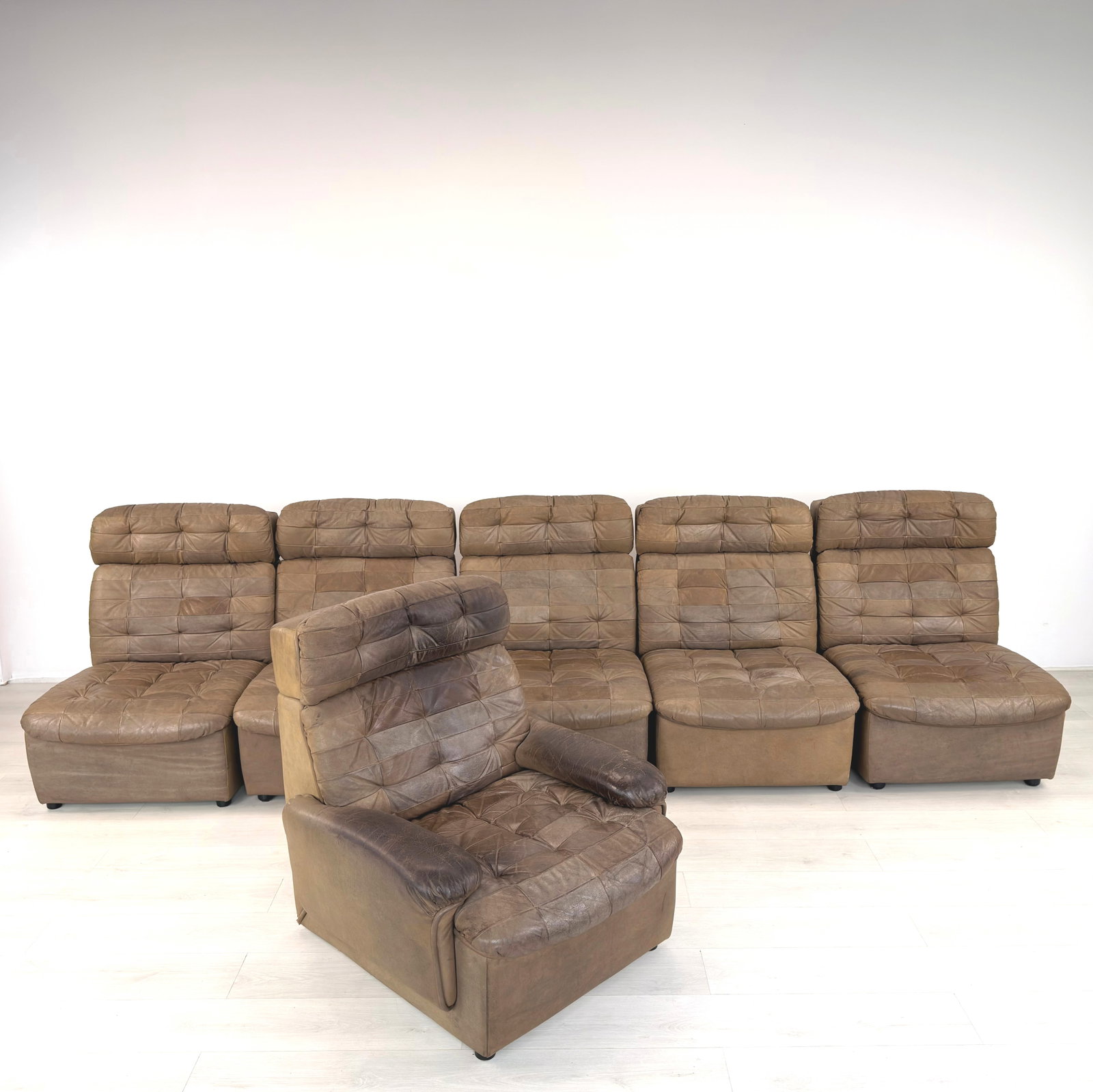 VINTAGE PATCHWORK LEATHER MODULAR SOFA, 1970s - 18