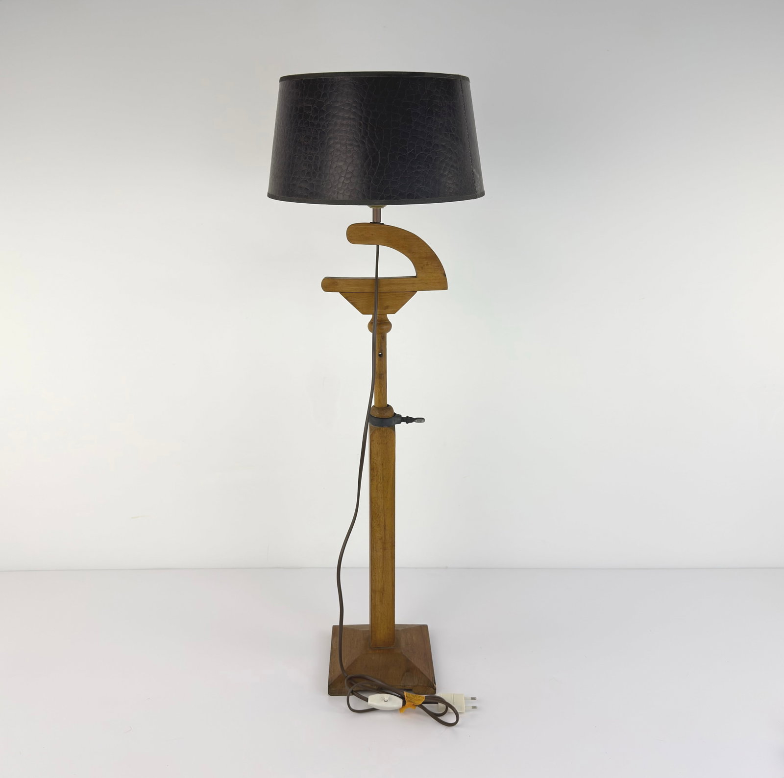 FRENCH ADJUSTABLE FLOOR LAMP - 2