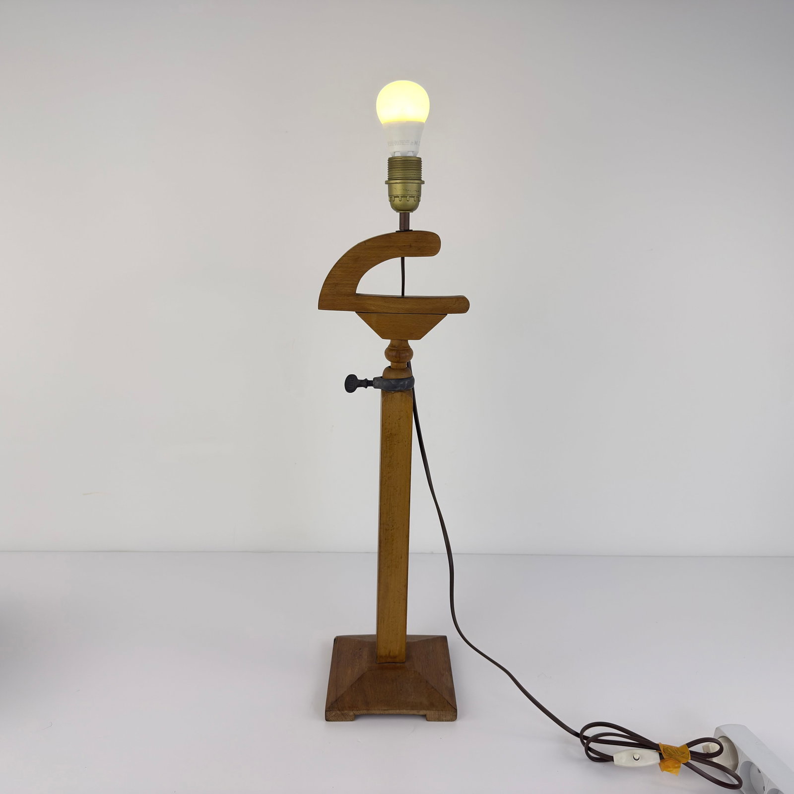 FRENCH ADJUSTABLE FLOOR LAMP - 3