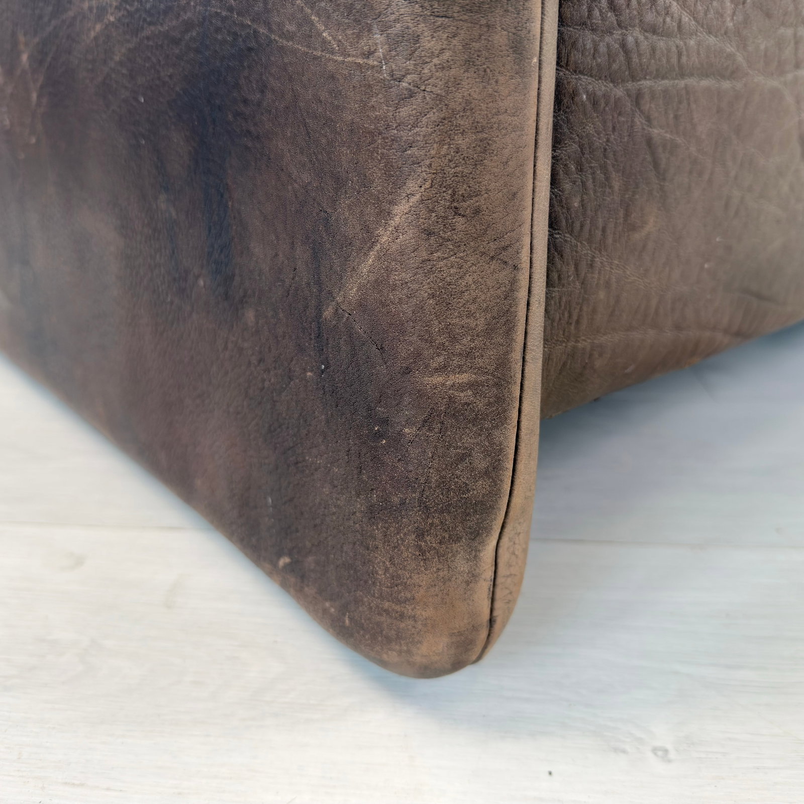 DE SEDE DS 86 LEATHER SOFA - 17