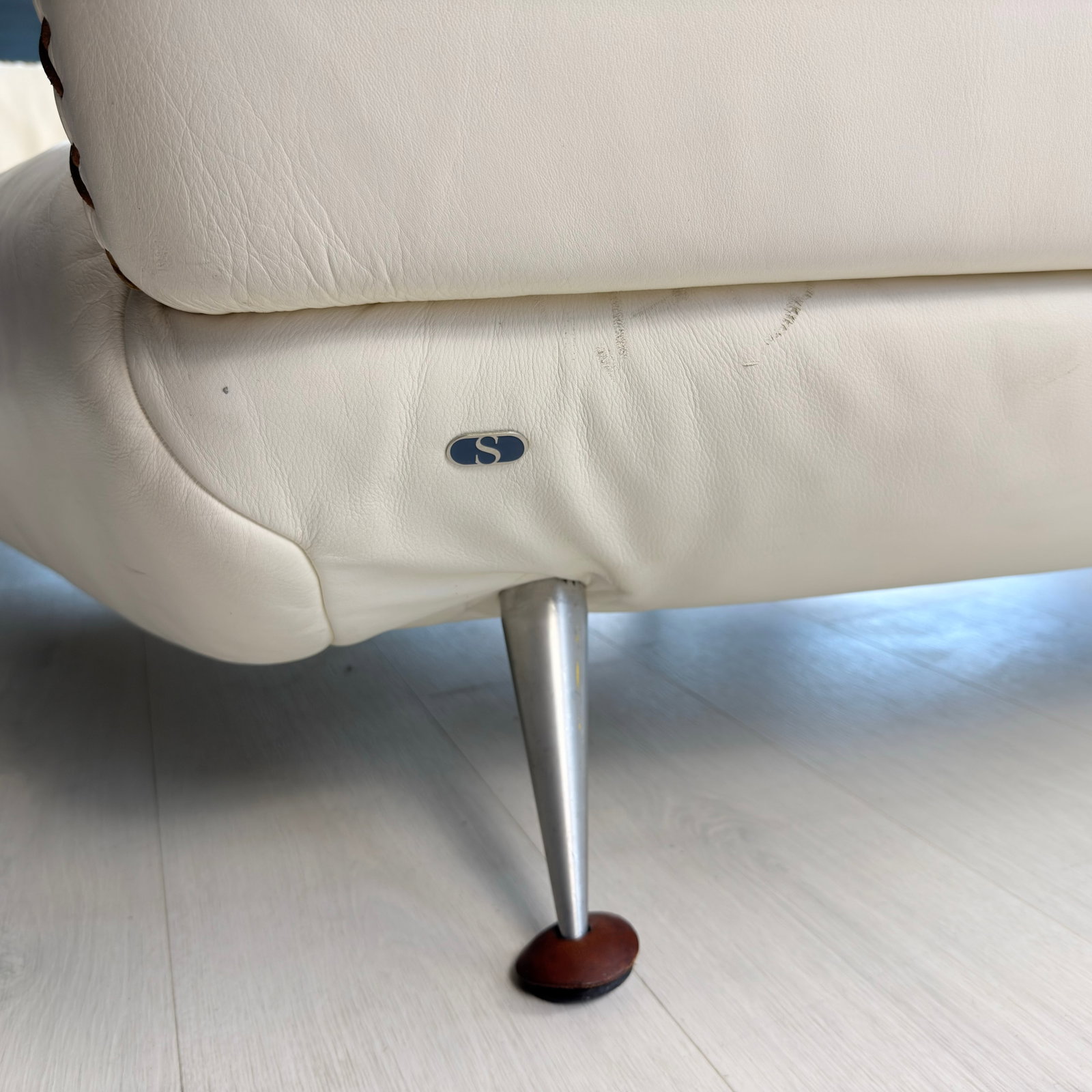 DE SEDE DS-102 SHELL SOFA - 11