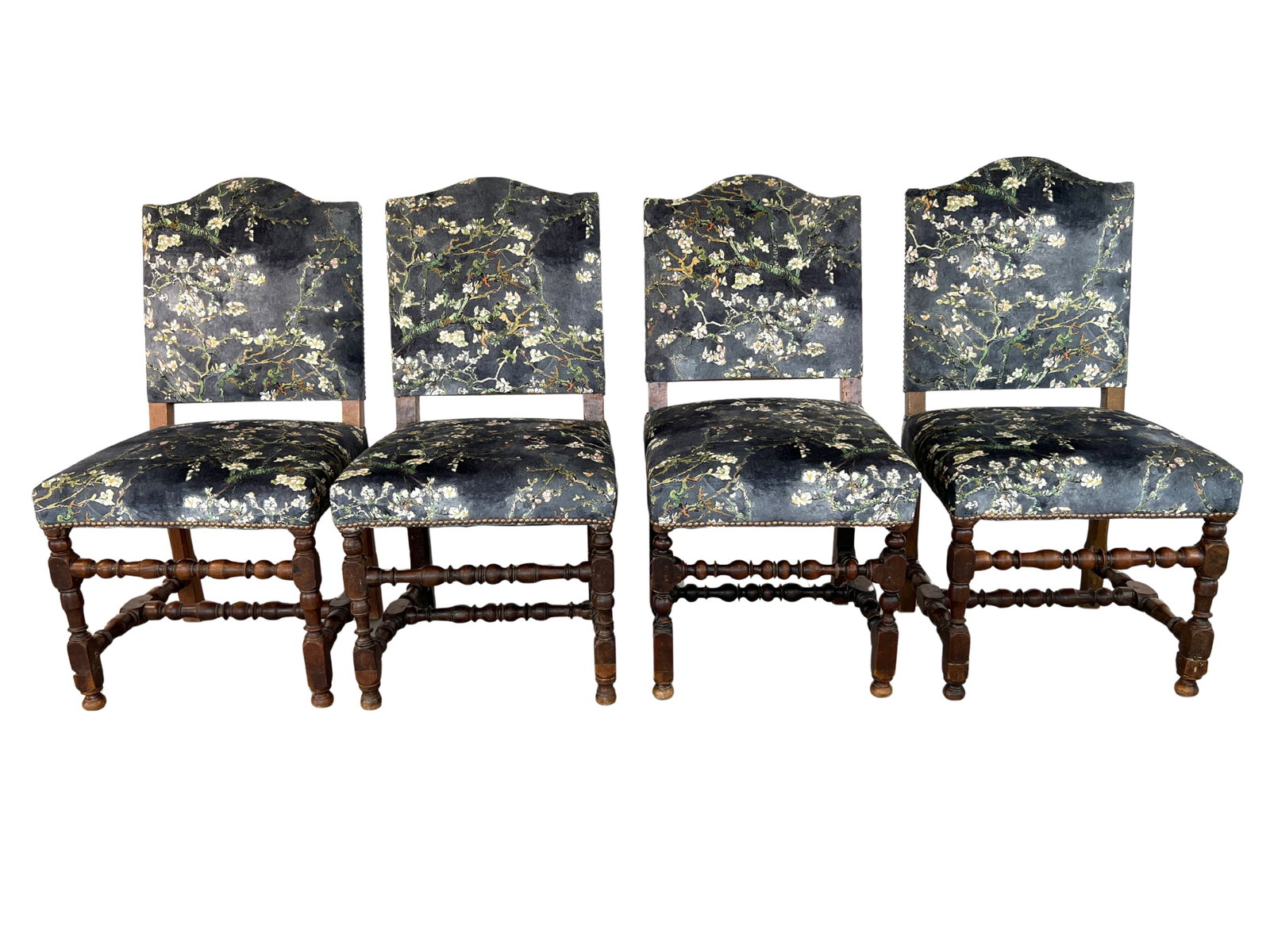 (4) LOUIS XIII STYLE DINING CHAIRS: Dimensions: 39.5” x W 20” x D 23.5” x SH 19”. Set of 4 Vintage Louis XIII style dining chairs in original Chinoiserie style fabric with brass nailhead trim. One of the chairs