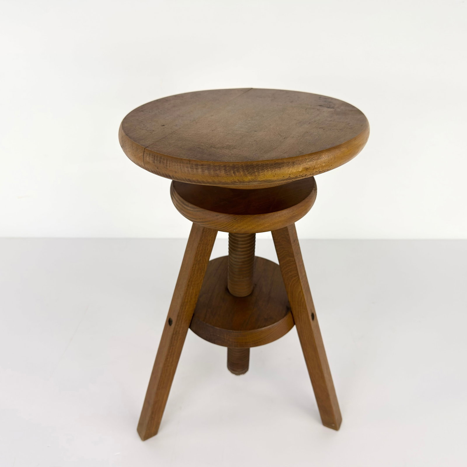 SCANDINAVIAN ARCHITECT STOOL - 2