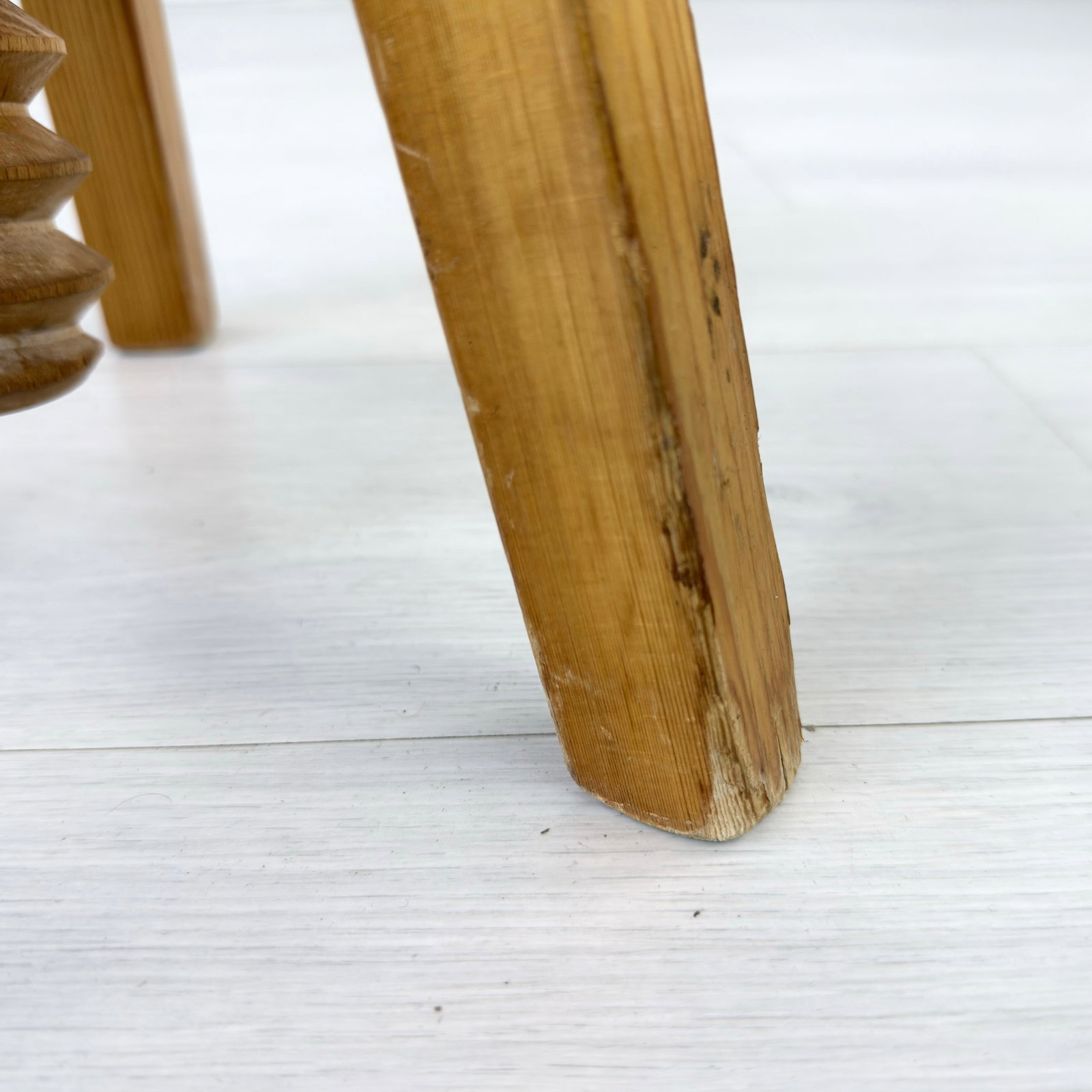 SCANDINAVIAN ARCHITECT STOOL - 8