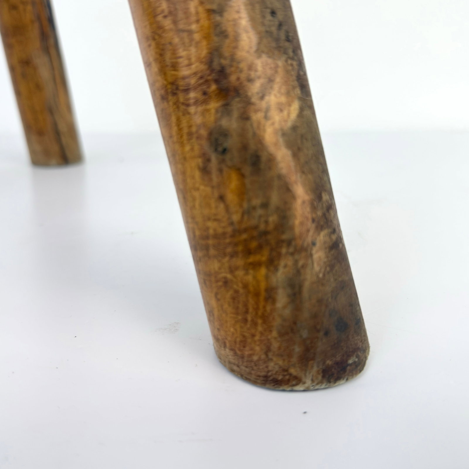 RUSTIC TRIPOD STOOL - 7