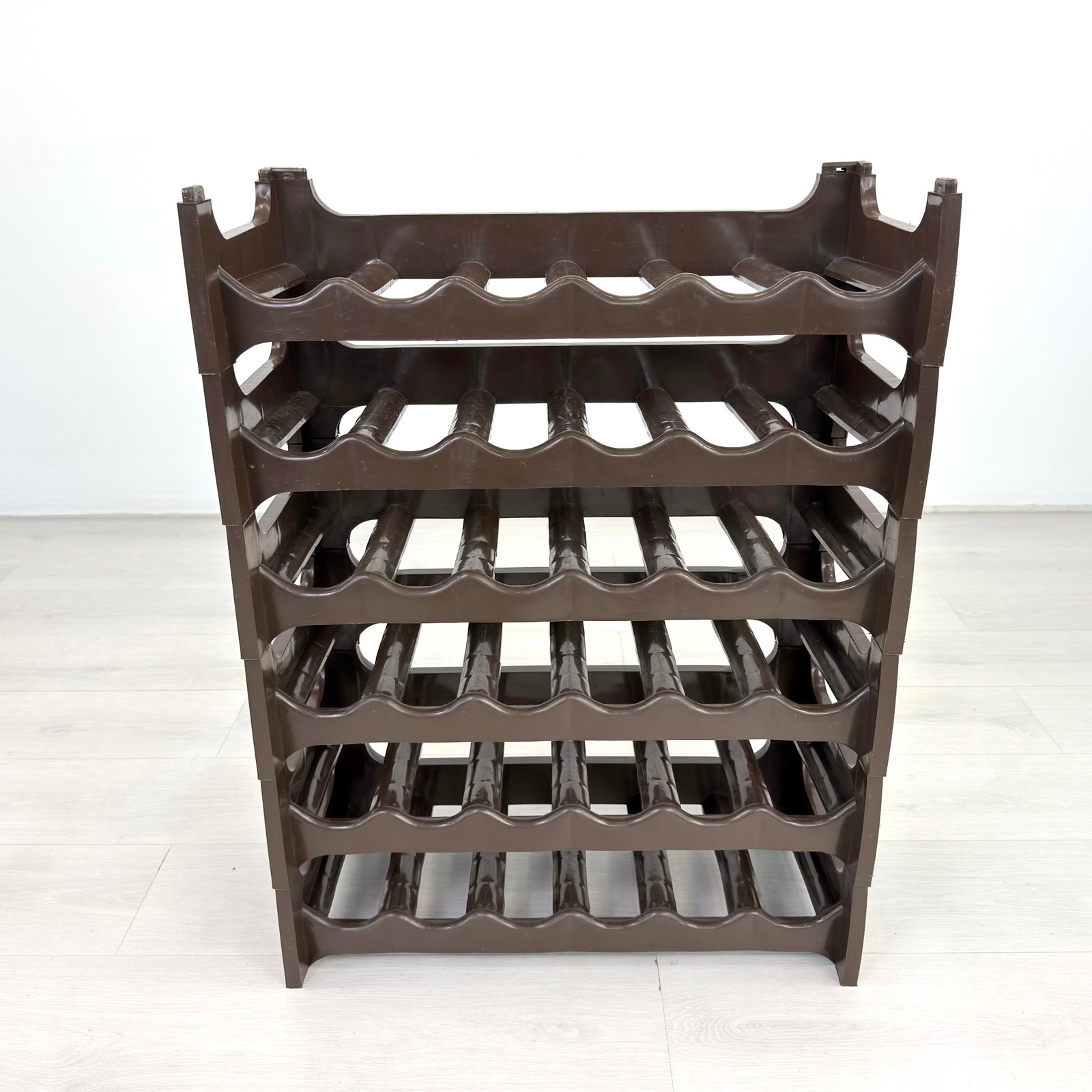 VINTAGE STACKABLE BOTTLE RACK - 2