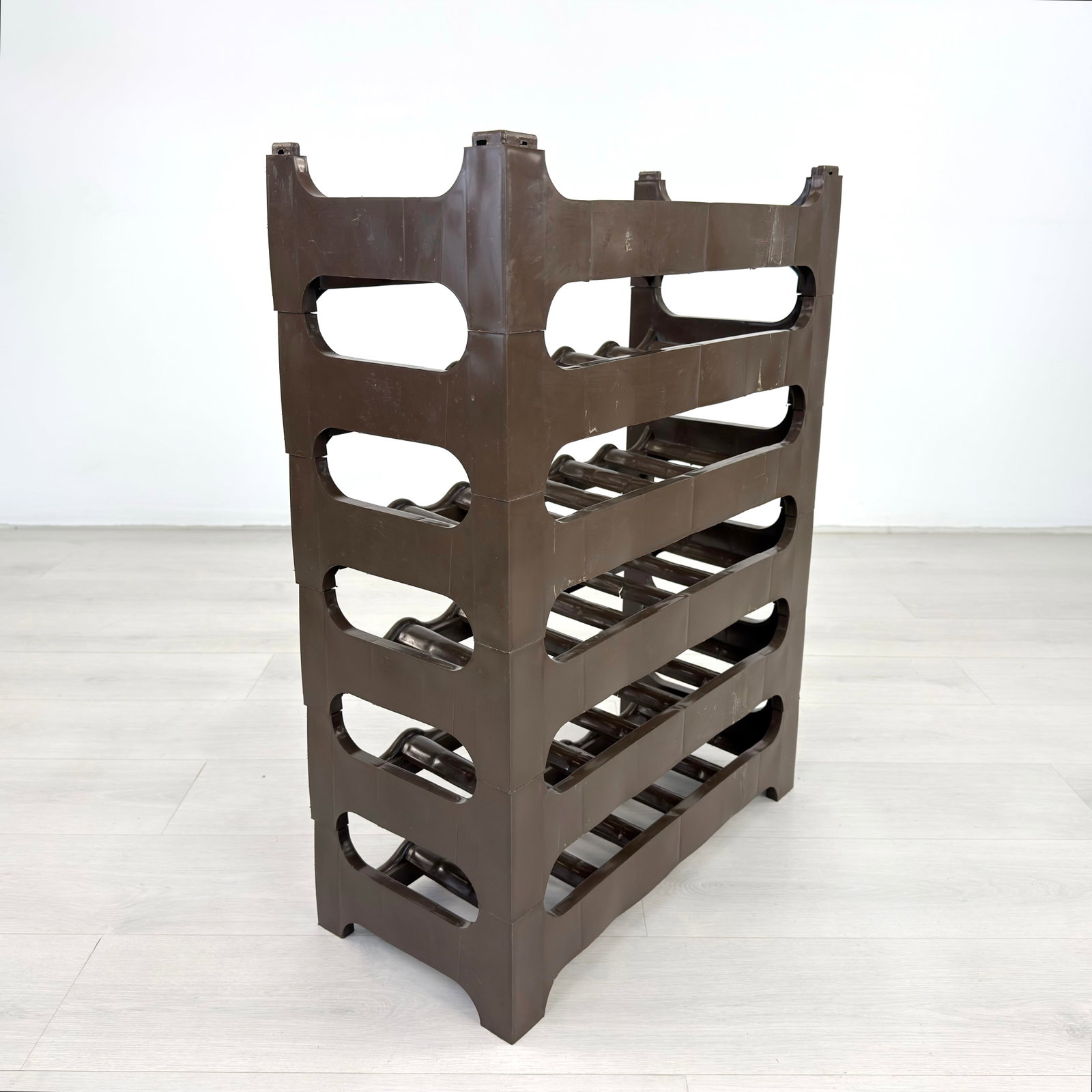 VINTAGE STACKABLE BOTTLE RACK - 7
