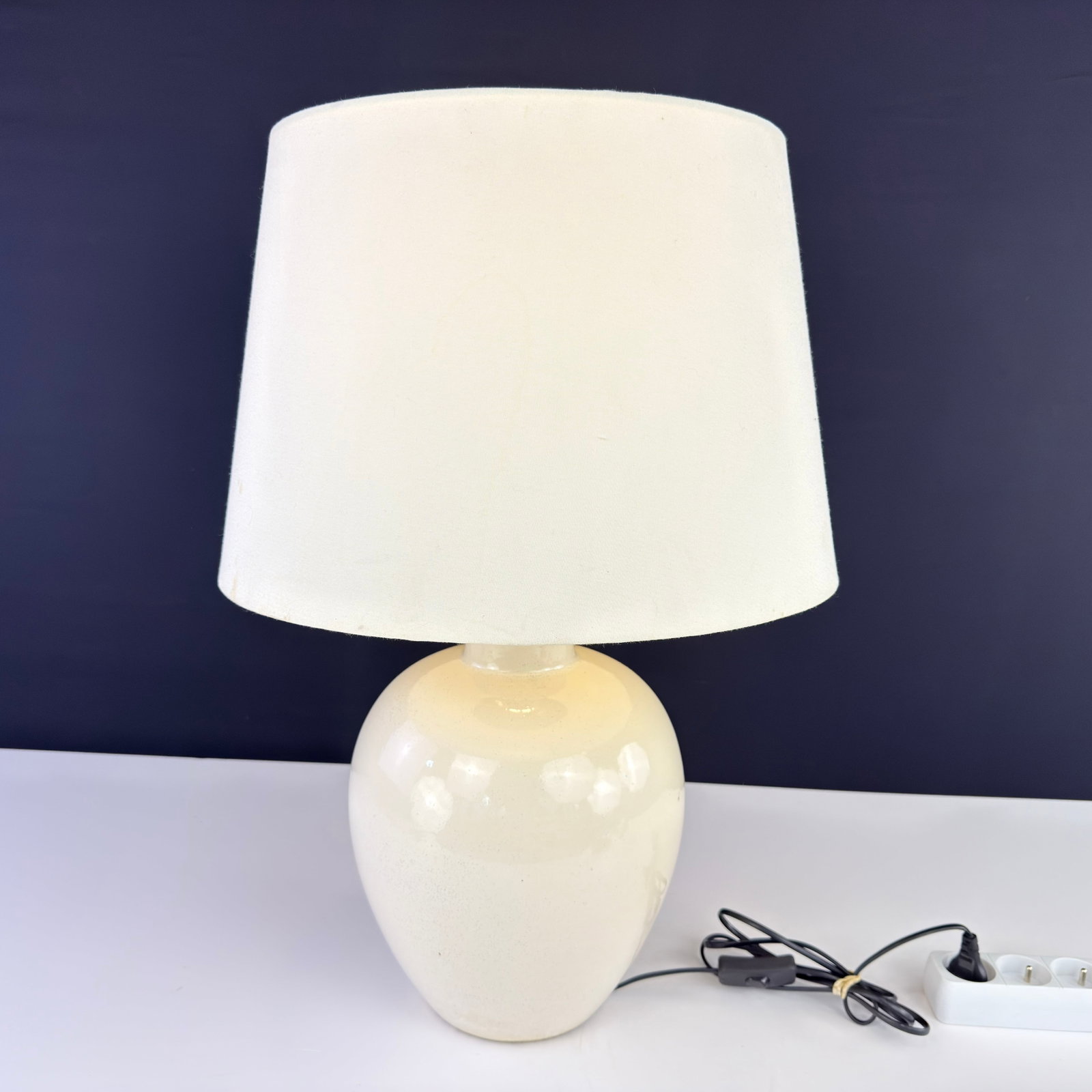 VINTAGE SIGNED TABLE LAMP - 3