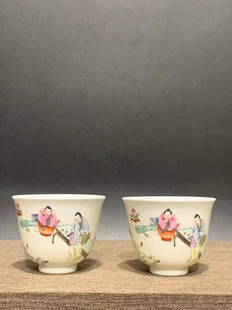 Qing Yongzheng famille rose cup: Qing Yongzheng famille rose cup, height 5.5, diameter 6.5 cm, open to the collection, private message if you like it!