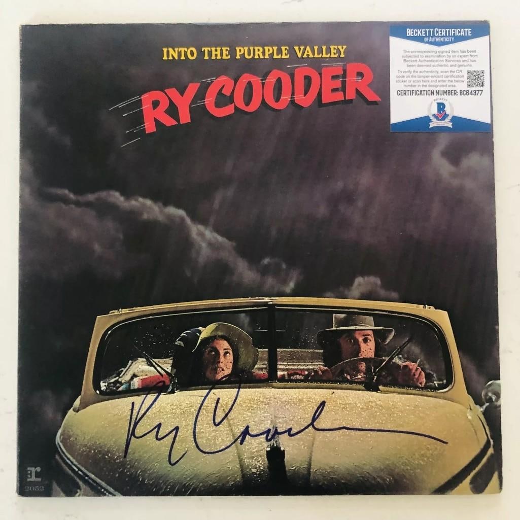 Ry Cooder In-Person Signed "Into the Purple Valley" Record LP (Beckett Authentication) (1 of 1)