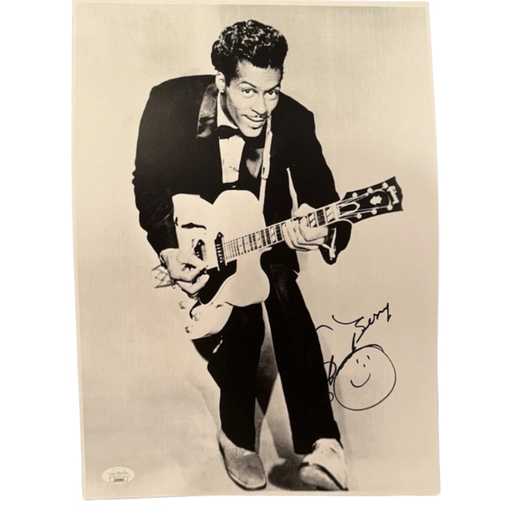 Chuck Berry Signed 14" x 11" Photo with Smiley Face Sketch (JSA Authentication) (1 of 2)