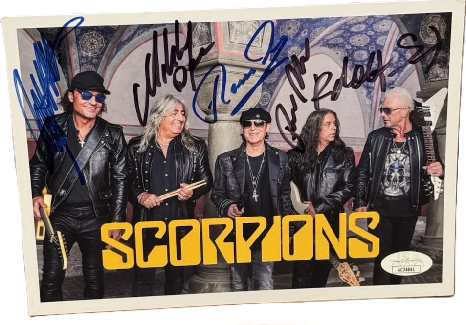 Scorpions Fully Group Signed 8" x 10" Photo (5 Sigs) (JSA Authentication) (1 of 3)