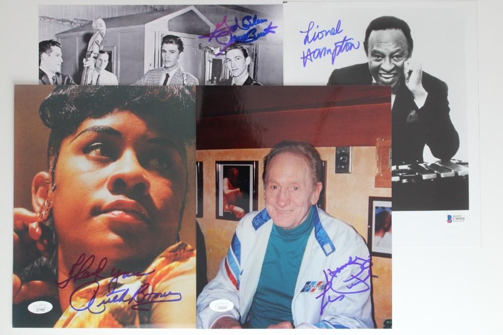 Eddie Van Halen Signed Frankenstrat Graphic Stratocaster-Style Guitar (Beckett/BAS LOA): Exceptional Stratocaster-style electric guitar featuring Eddie Van Halen’s iconic red, white, and black “Frankenstrat”-inspired graphics, boldly signed on the white pickguard in blue