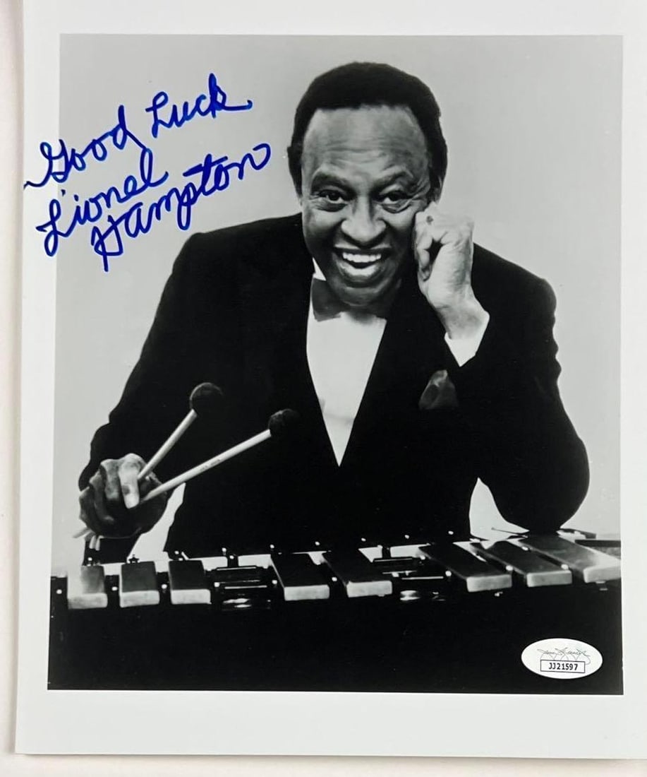 Lionel Hampton Signed 10" x 8" Photo (JSA Authentication) (1 of 2)