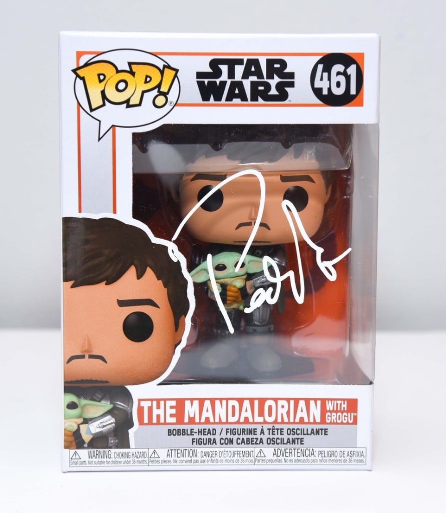 Star Wars: Pedro Pascal Signed The Mandalorian With Grogu Funko Pop #461 (Third Party Guaranteed) (1 of 4)