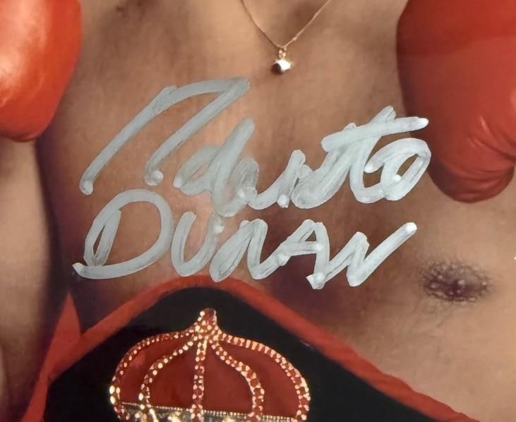 Robert Duran Signed 10" x 8" Photo (PSA DNA Authentication) - 2