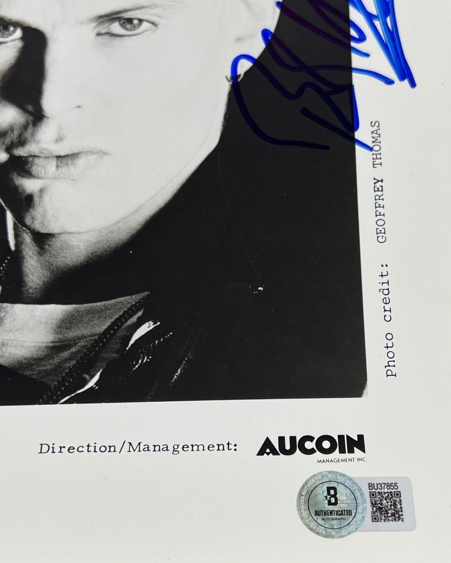 Billy Idol Signed 10" x 8" Press Photo (Beckett/BAS Authentication) - 2