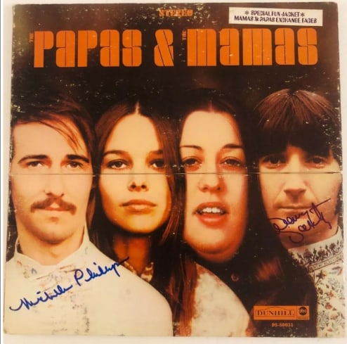 Mama's & Papa's: Michelle Phillips & Denny Doherty Signed "Papas and Mamas" Album (Beckett) (1 of 1)