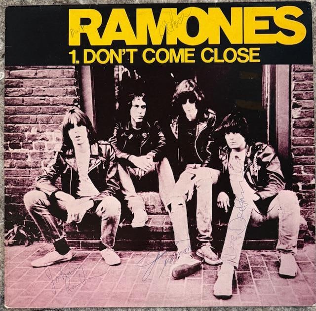 The Ramones Fully Group Signed "Don't Come Close" Album (4 Sigs) (Third Party Guaranteed) (1 of 3)