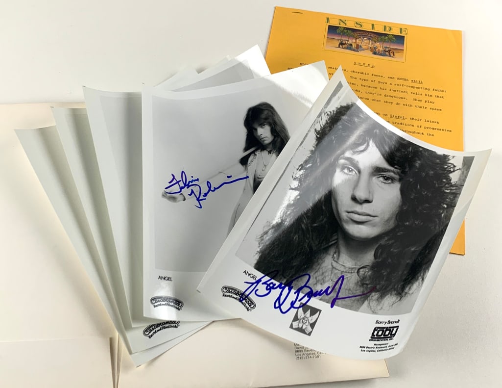 Angel Lot of (2) Signed Original Press Kit & Photo (Beckett) - 3