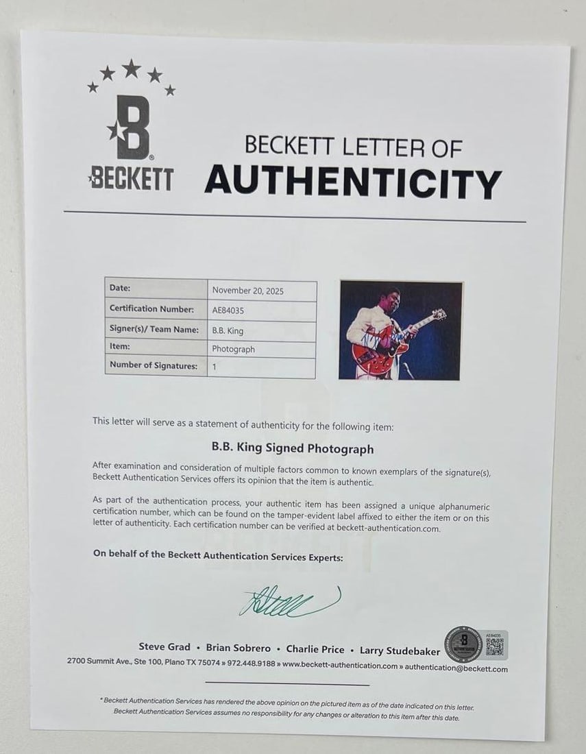 B.B. King Signed 8" x 10" Photo (Beckett/BAS Authentication) - 2