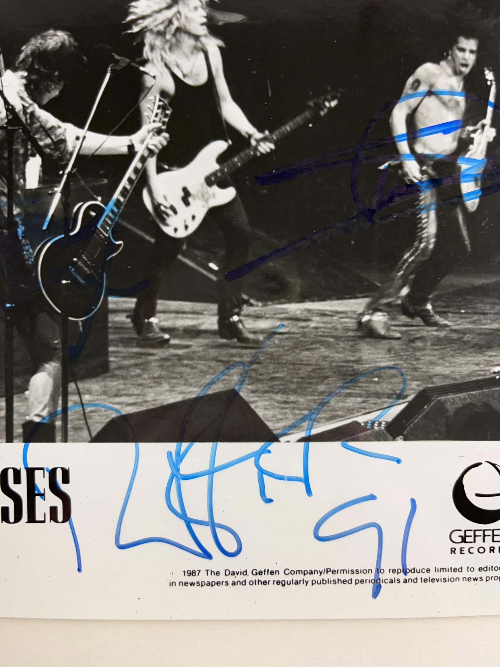 Guns N' Roses Group Signed 8" x 10" Promo Photo (4 Sigs) (Beckett Authentication) - 8