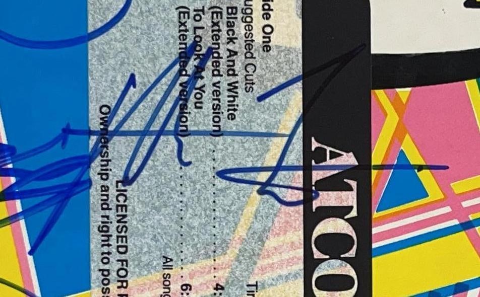 INXS Group Signed "Black and White" EP Album (6 Sigs) (Beckett Authentication) - 2
