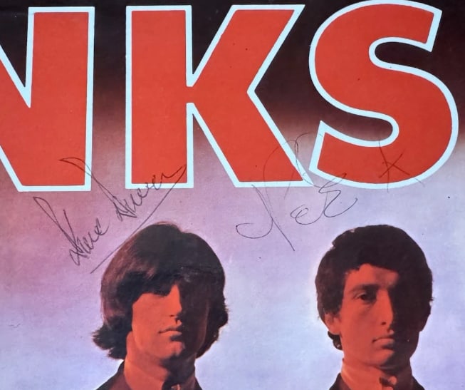 The Kinks Fully Signed Self-Titled Debut Album (4 Sigs) (JSA Authentication) - 3