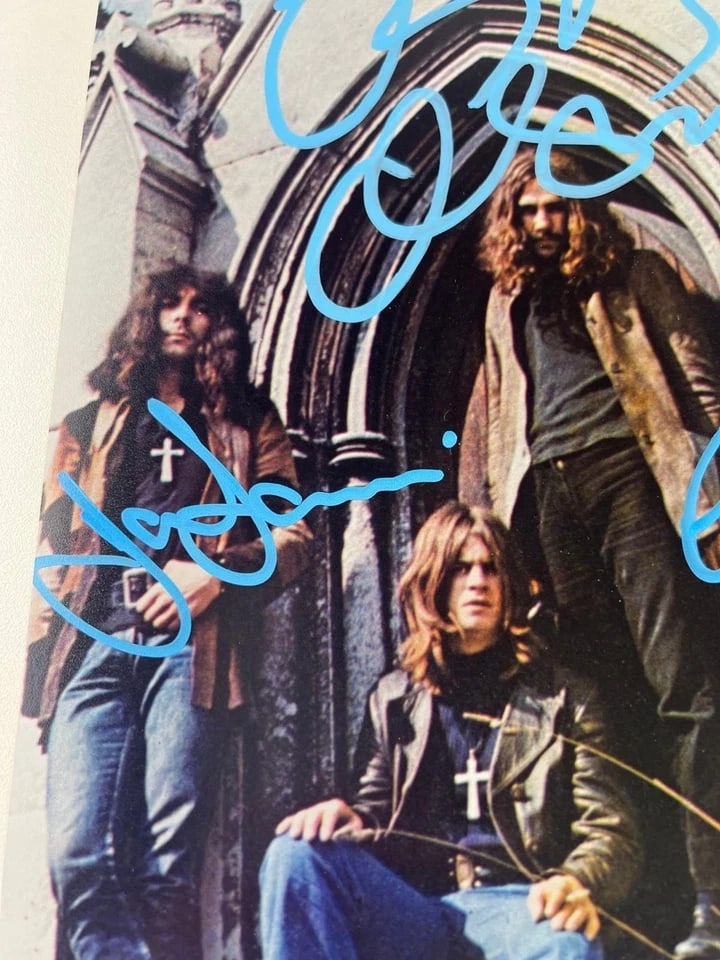 Black Sabbath Group Signed 14" x 11" Photo (4 Sigs) (Beckett Authentication) - 4