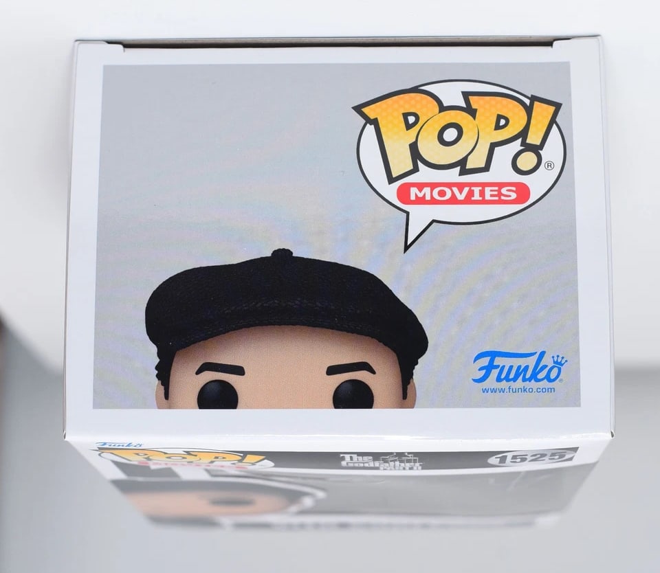 Godfather II: Robert DeNiro Signed "Vito Corleone" Funko Pop #1525 (Beckett Authentication) - 6
