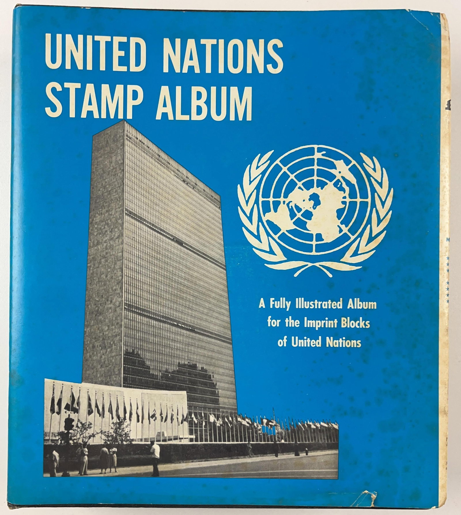 Israel (Judaica) & United Nations Lot of (2) Stamp Albums - 5
