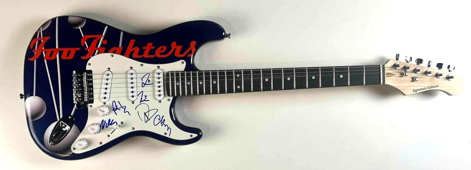 Foo Fighters Signed Custom Fender-Style Guitar w/ “The Colour and the Shape” Artwork (5  - 2