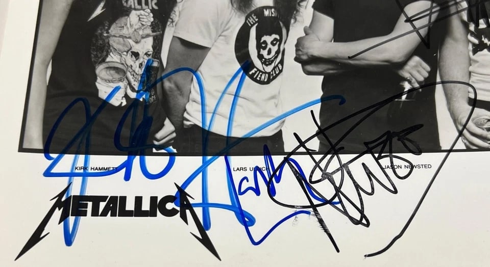 Metallica Group Signed 8" x 10" Promo Photo (4 Sigs) (Beckett Authentication) - 2
