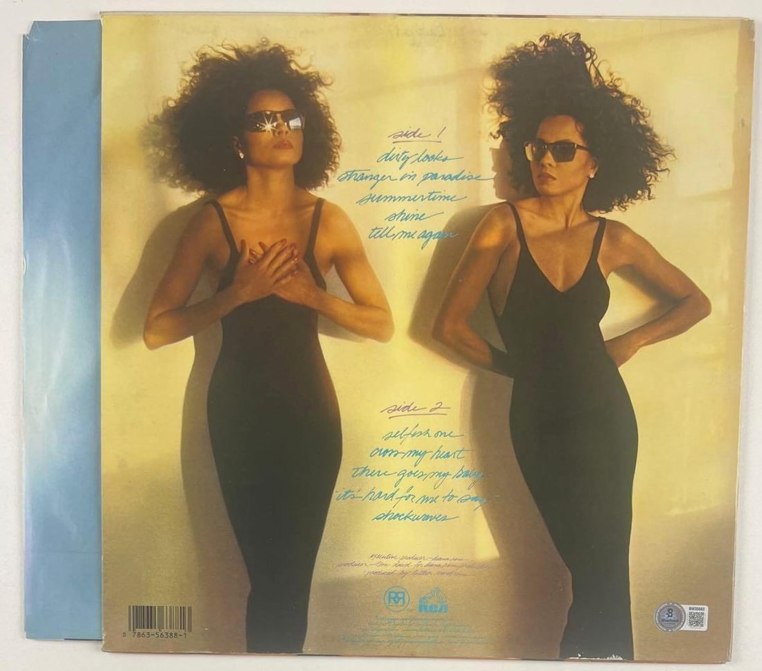 Supremes: Diana Ross Signed "Red Hot Rhythm & Blues" Album (Beckett) - 3