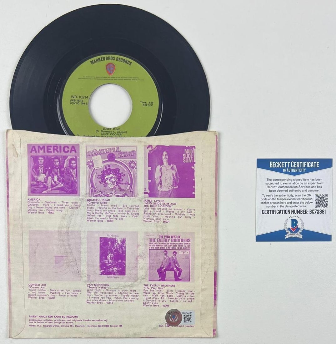 Alice Cooper Signed "Elected" 45 (Beckett Authentication) - 2
