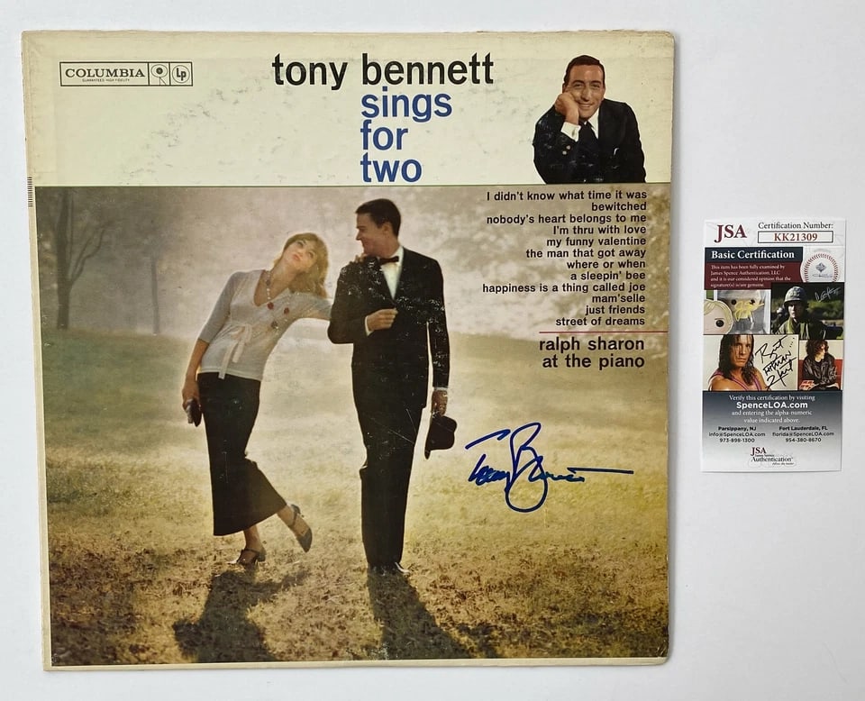 Tony Bennett Signed "Tony Bennett Sings for Two" Album (JSA Authentication) - 2