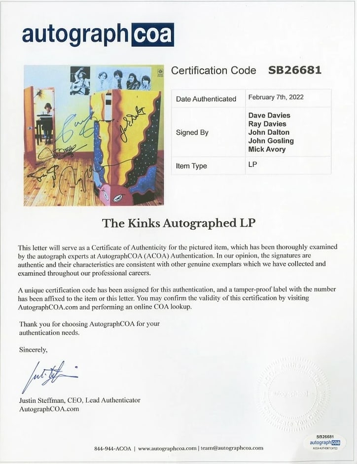 The Kinks Fully Group Signed "The Kinks Hits" LP Album (5 Sigs) (ACOA Authentication) - 2